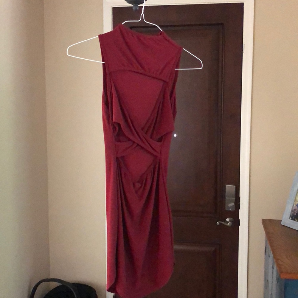 Dress - Picture 3 of 3